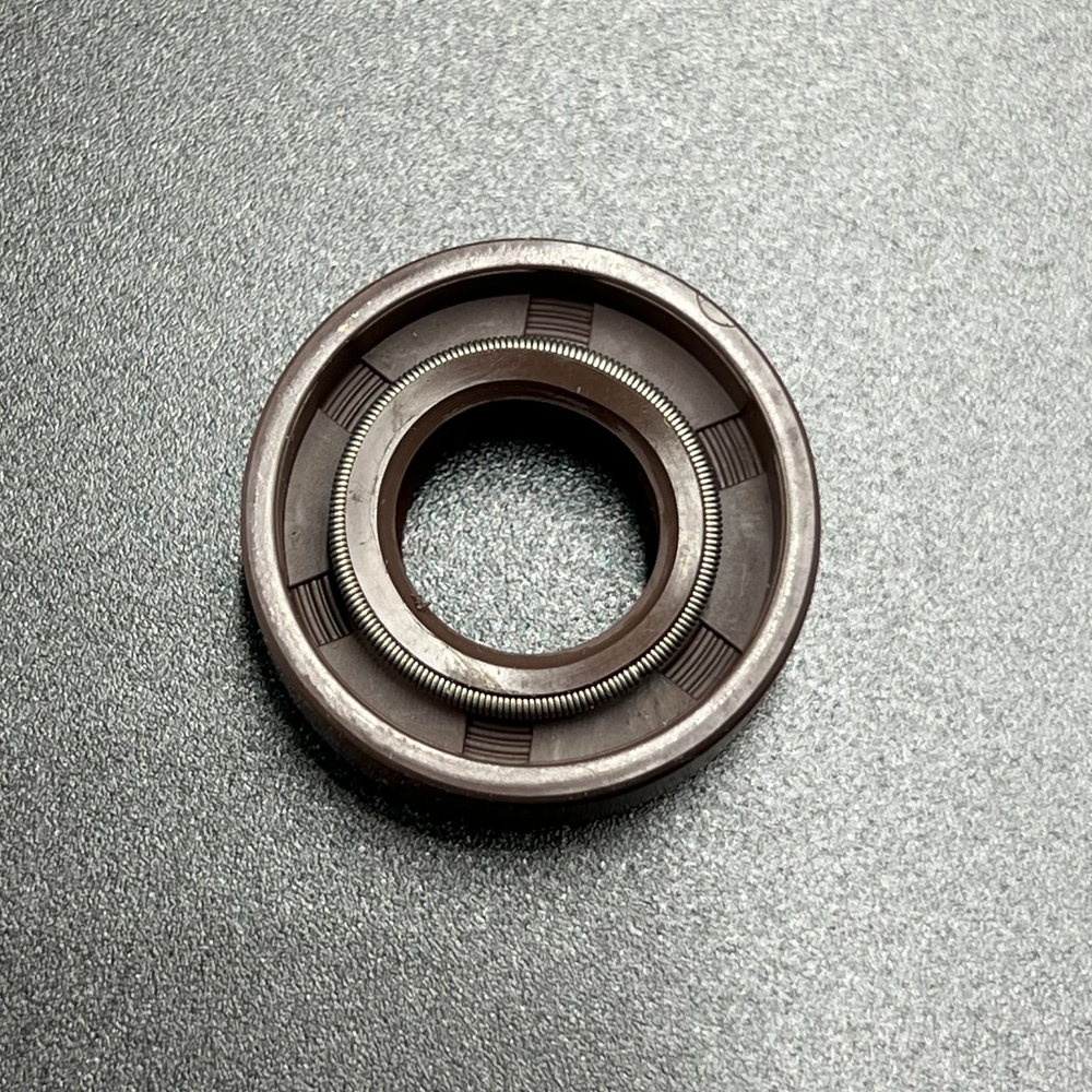 Сальник Tohatsu (309-60111-0) (12x24x8) (YUELANG)