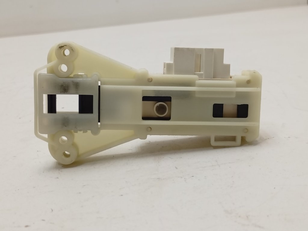 IWUB4085CIS кт59 Блокировка люка для стиральной машины Indesit 16001575905 б/у