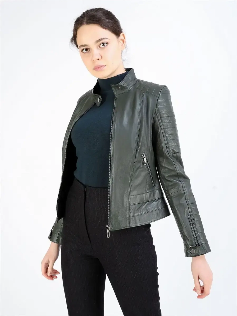 Куртка женская из натуральной кожи