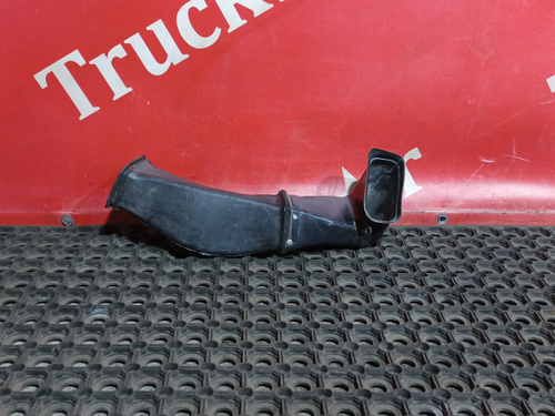 Воздуховод отопителя 2017 г.