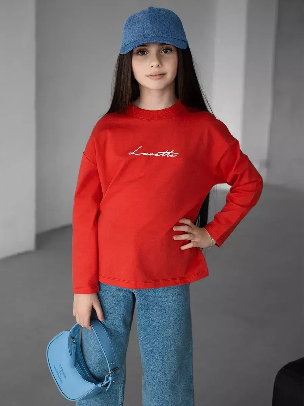 Лонгслив для девочки, красный