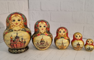 Матрешка "Санкт-Петербург" 5 мест