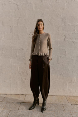 ZARA КАРДИГАН С ВОЛАНАМИ, СЕРО-КОРИЧНЕВЫЙ