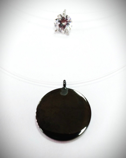 Леска с кулоном двойная.