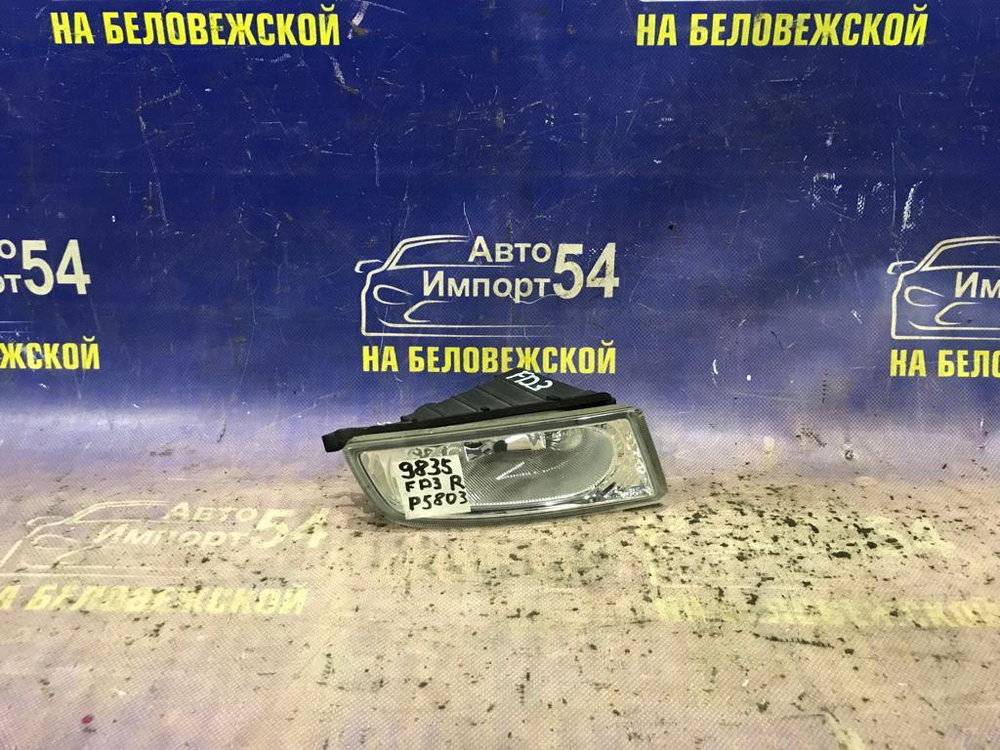 Туманка правая Honda CIVIC 2005-2008