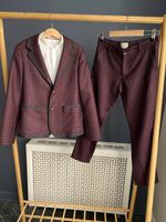 Шерстяной костюм Gucci, 140