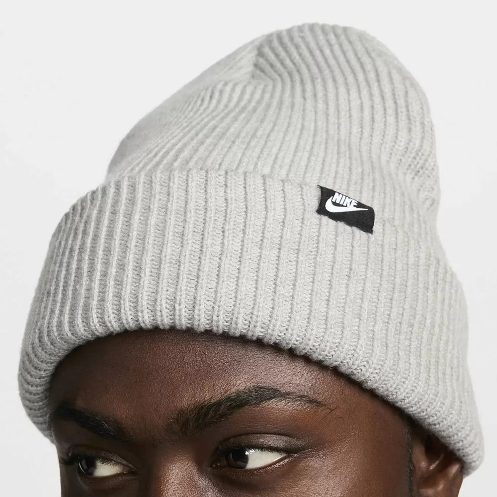 HF0326-063 Шапка U NK PEAK BEANIE TC FUT LAB L