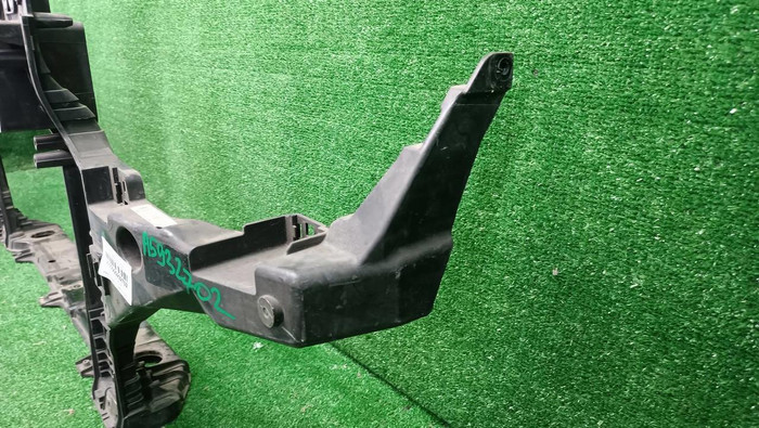 Панель передняя Genesis G70 (2017-2021)