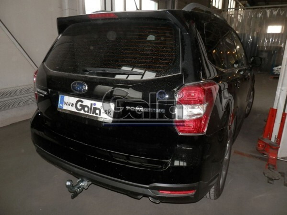 Фаркоп оцинкованный Galia S106C для Subaru Forester 2013-2018(паспорт и сертификат в комплекте)(без электрики)