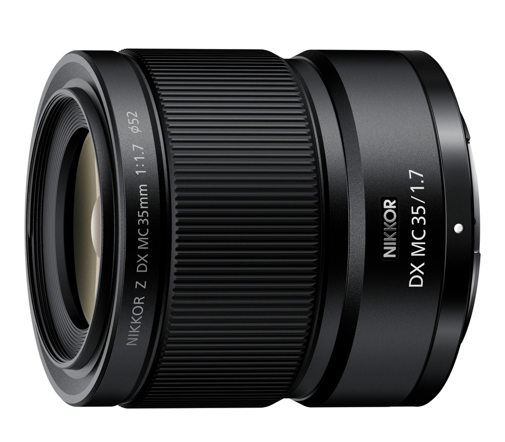 Объектив Nikon Nikkor Z 35mm f/1.7 DX MC