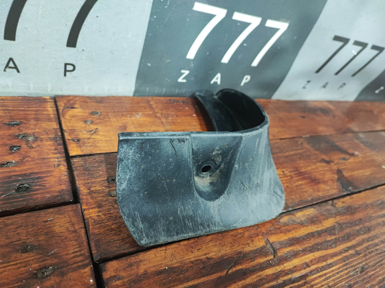 Брызговик задний правый Kia Cerato 3 (YD) 13-16 Б/У Оригинал 86842A7000