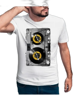 Футболка с кассетой