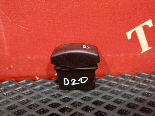 Кнопка центрального замка