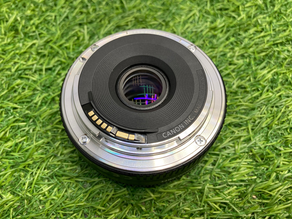Canon EF 40mm 2.8 STM