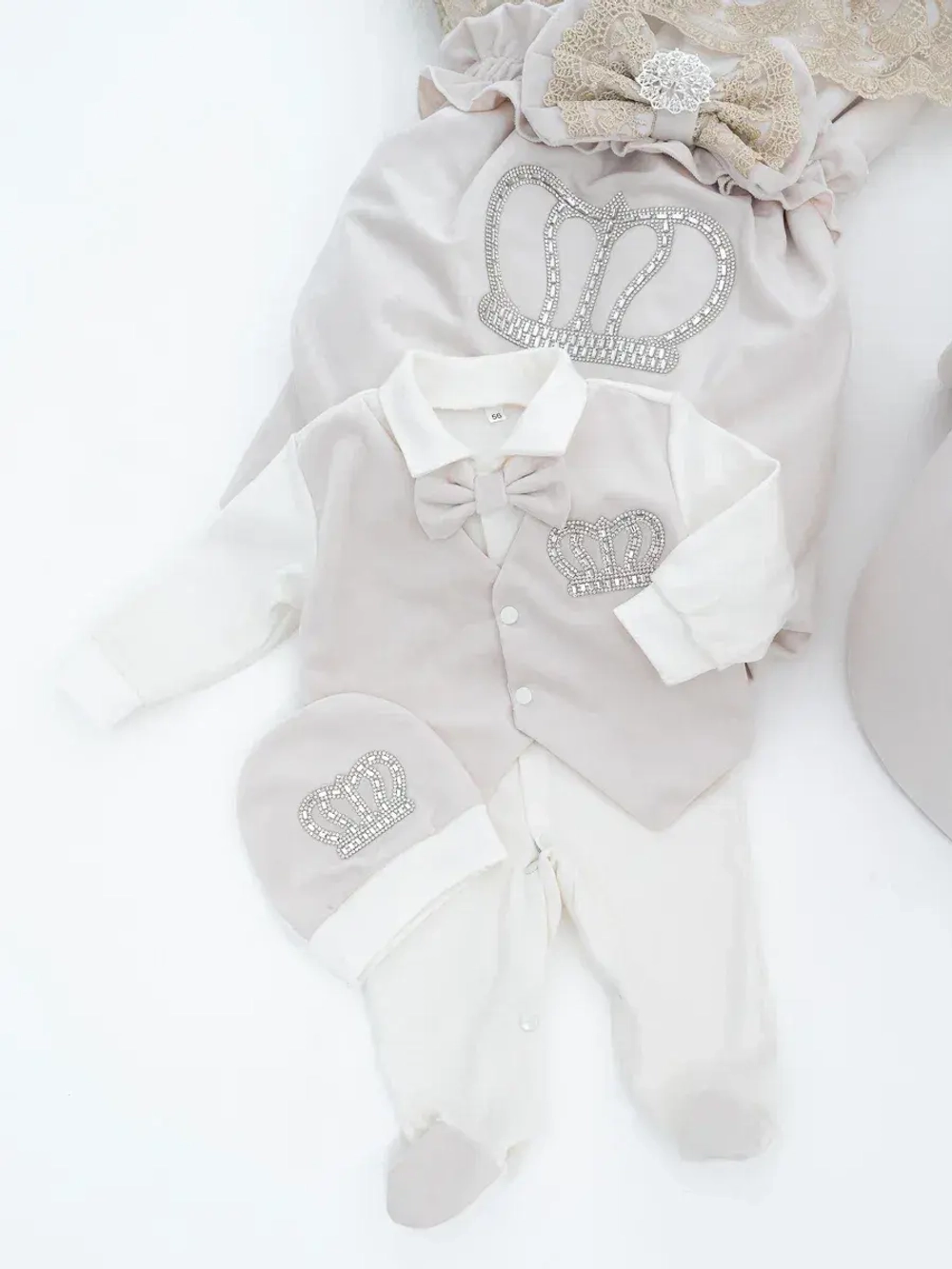 Конверт на выписку новорождённому с переноской зимний