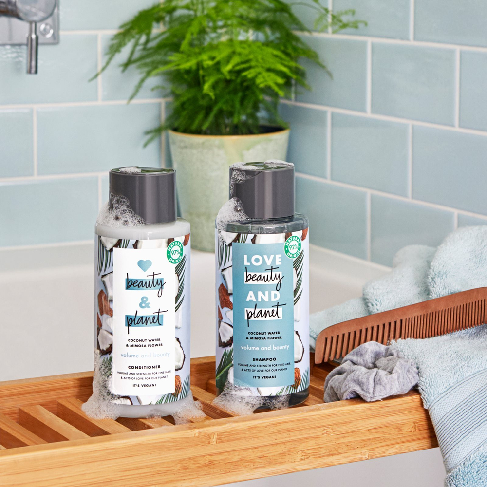 Love Beauty & Planet Volume and Bounty - укрепляющий кондиционер для тонких волос /   400  ml  / GTIN 8717163694855