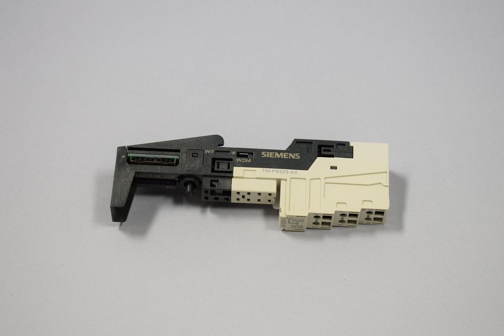 SIEMENS  6ES7193-4CD20-0AA0