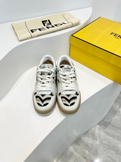 Fendi Sneakers