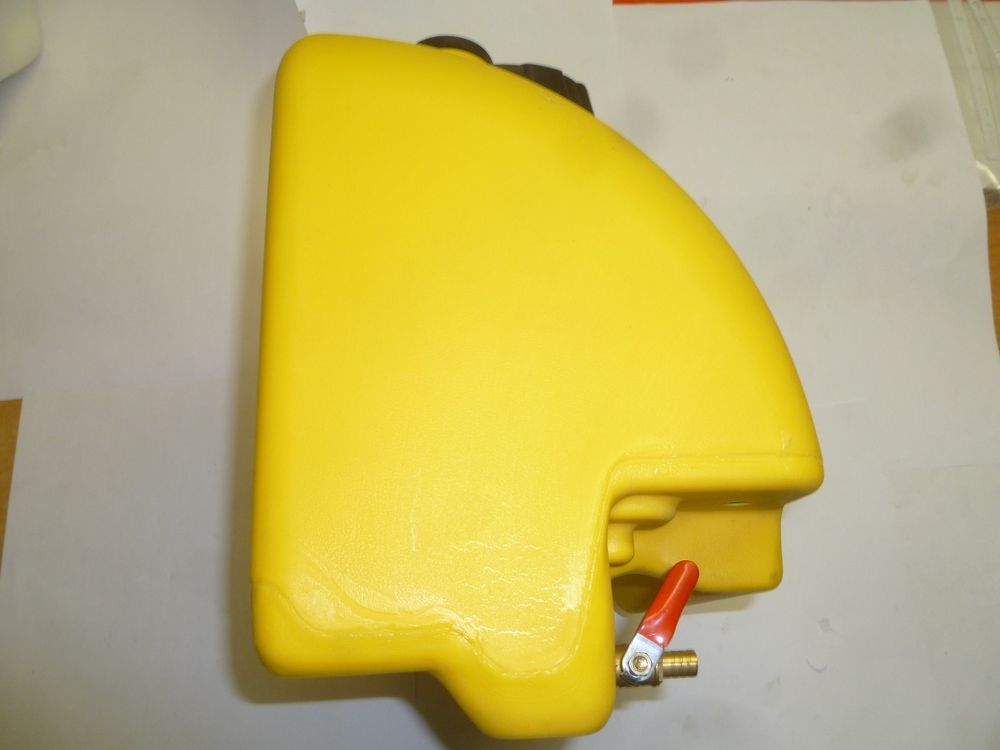 Бак для воды TSS-VP80ТH/L (с краном и шлангом=300 мм)/Water tank assy