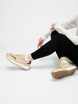 Кроссовки женские демисезонные