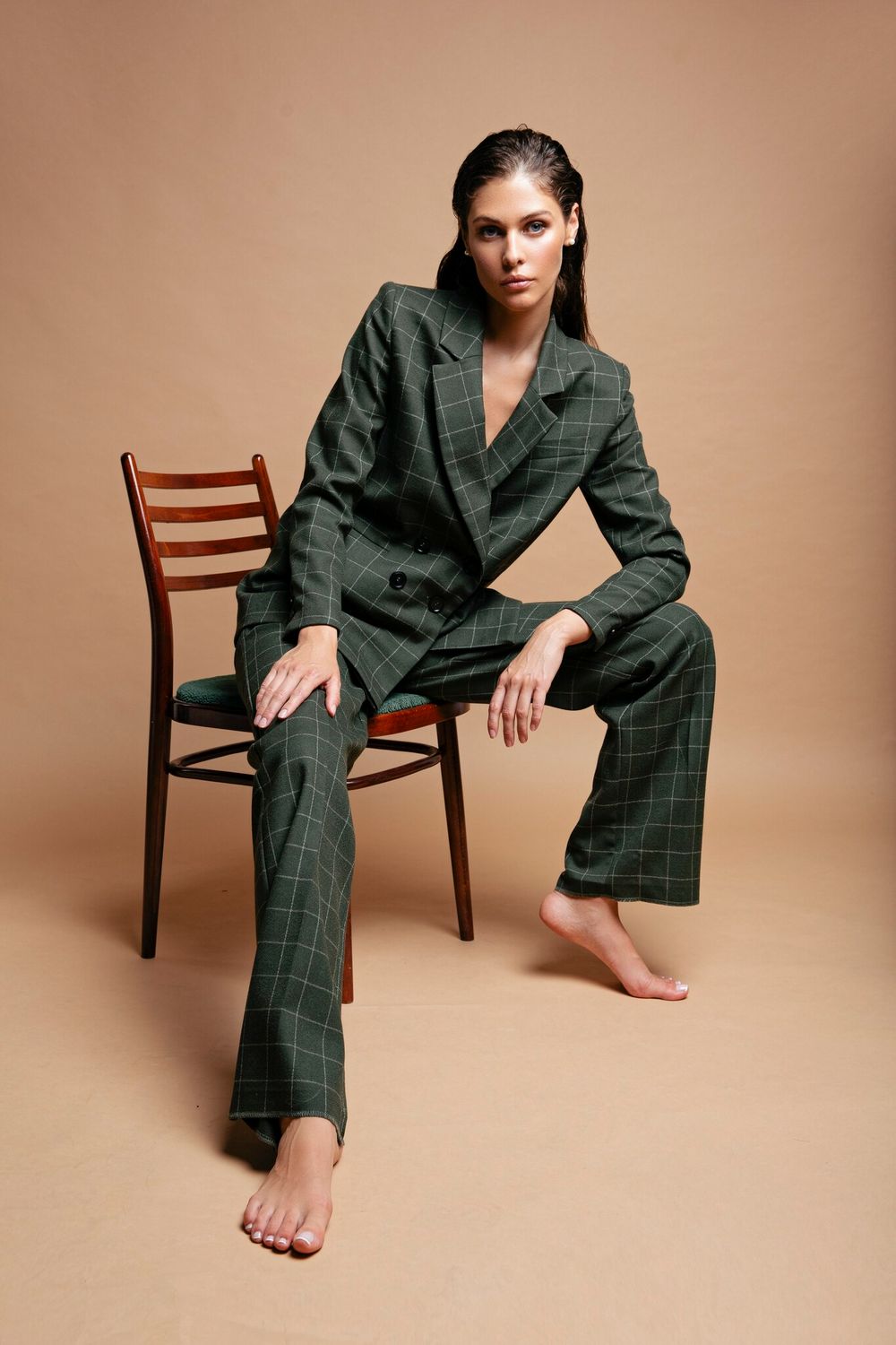 Брюки прямые со стрелками (хаки в клетку)