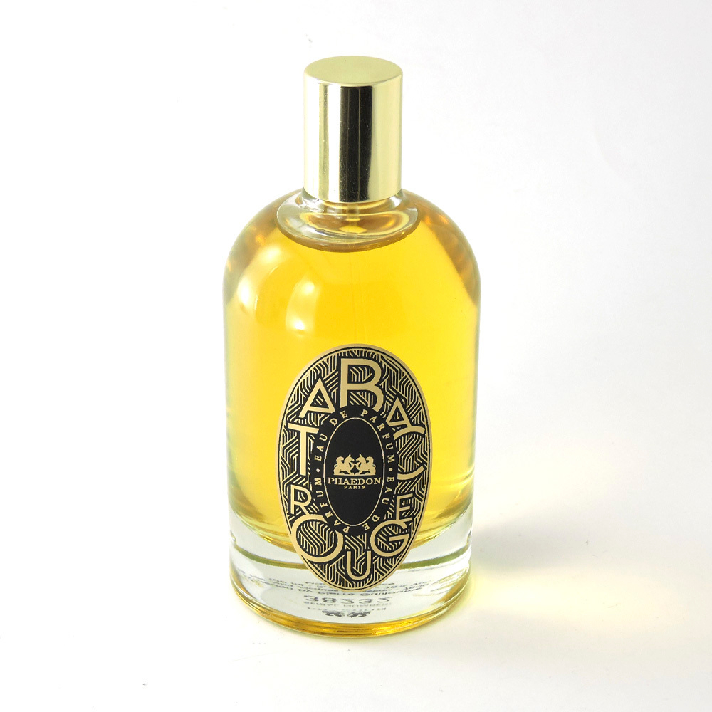 Phaedon Tabac Rouge — парфюмерная вода для мужчин и женщин. Табак, имбирь, корица и бензоин. Яркий и вызывающий аромат.