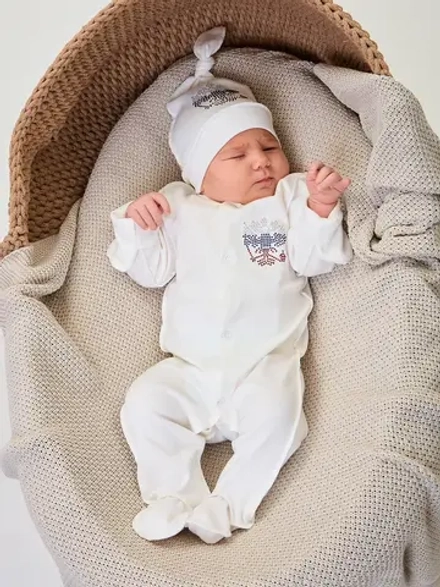 Комбинезон для новорожденного на выписку