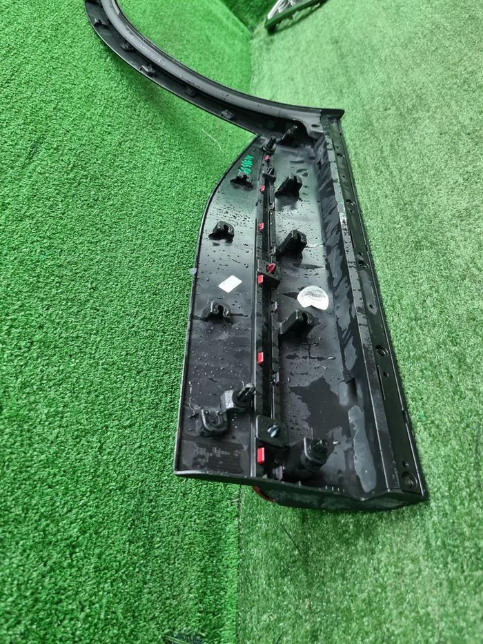 Накладка двери задняя правая Omoda C5 (2022-н.в.)