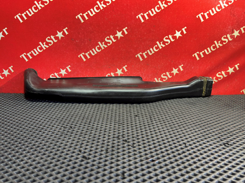 Воздуховод отопителя