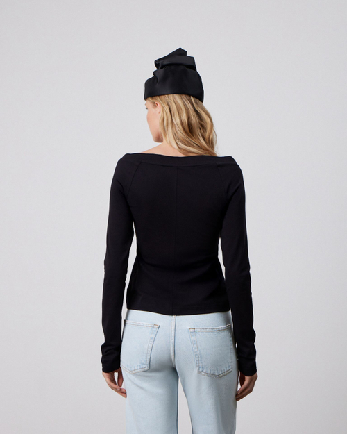 Лонгслив "Clavicula"