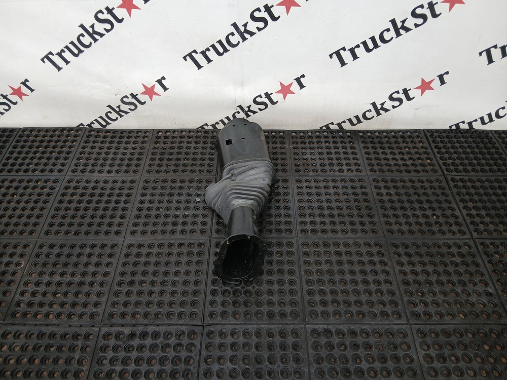 Кожух рулевой колонки