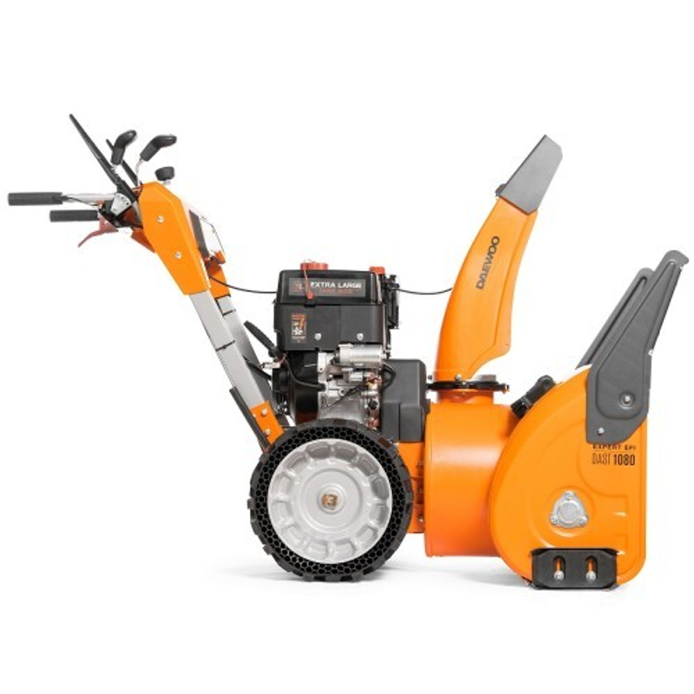 Снегоуборщик бензиновый DAEWOO DAST 1080 EFI с инжекторным двигателем