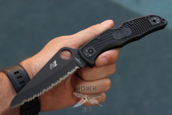 Складной нож Spyderco Pacific Salt 2 91SBBK2 c клинком из стали H1, рукоять FRN