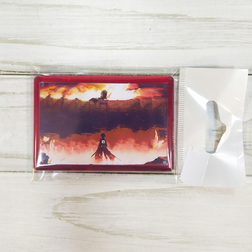 Магнит "Атака Титанов - стена"