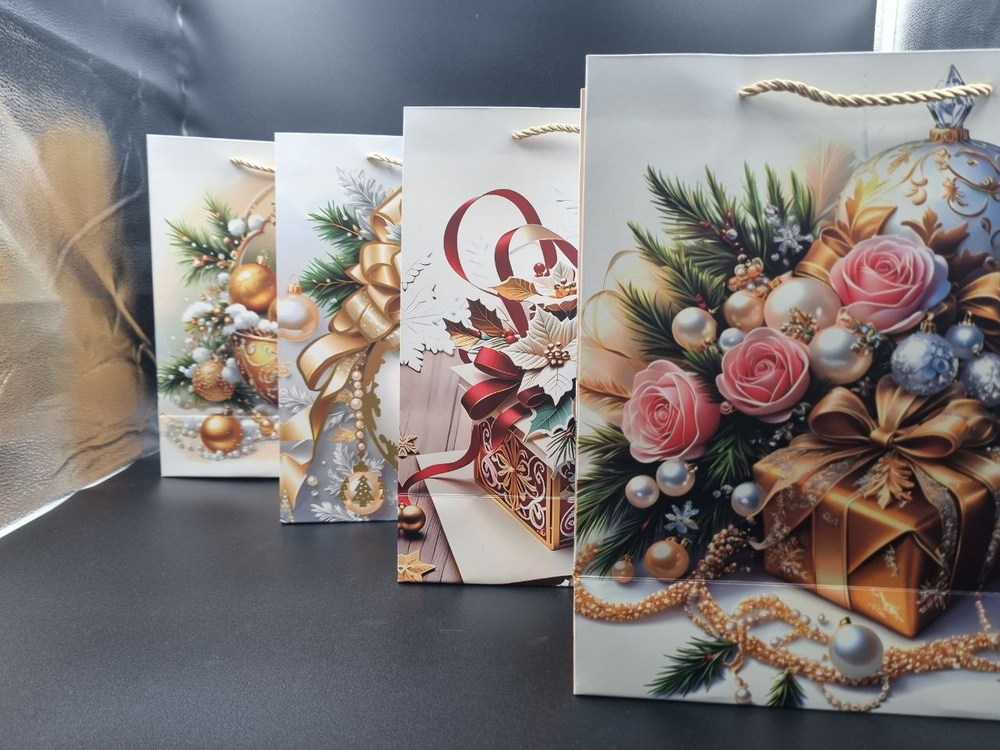 Пакет подарочный новогодний 26*32*12 МС-7650 МИКС4 бумага КНР