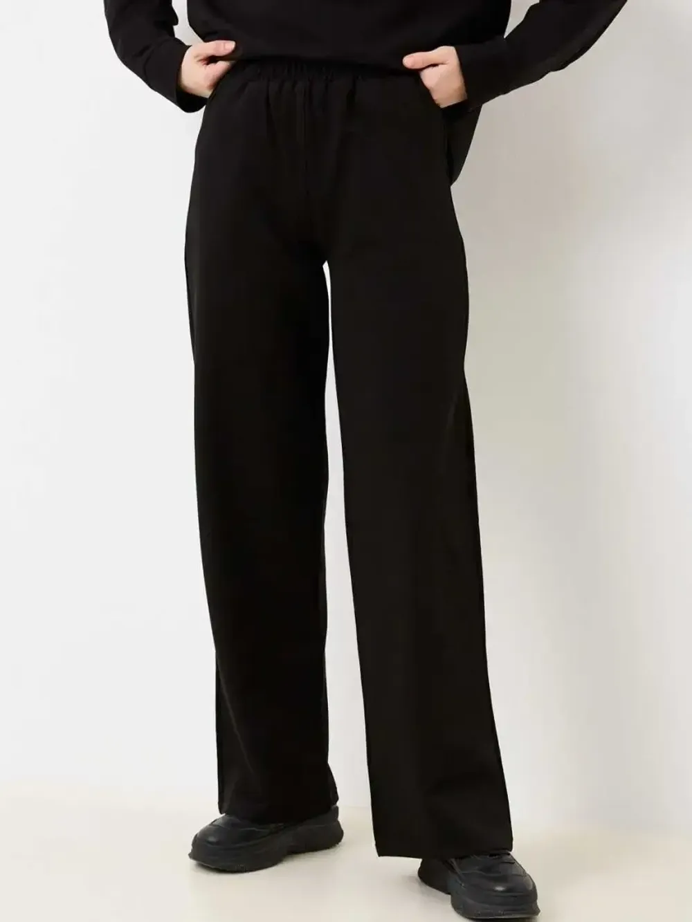 Костюм спортивный