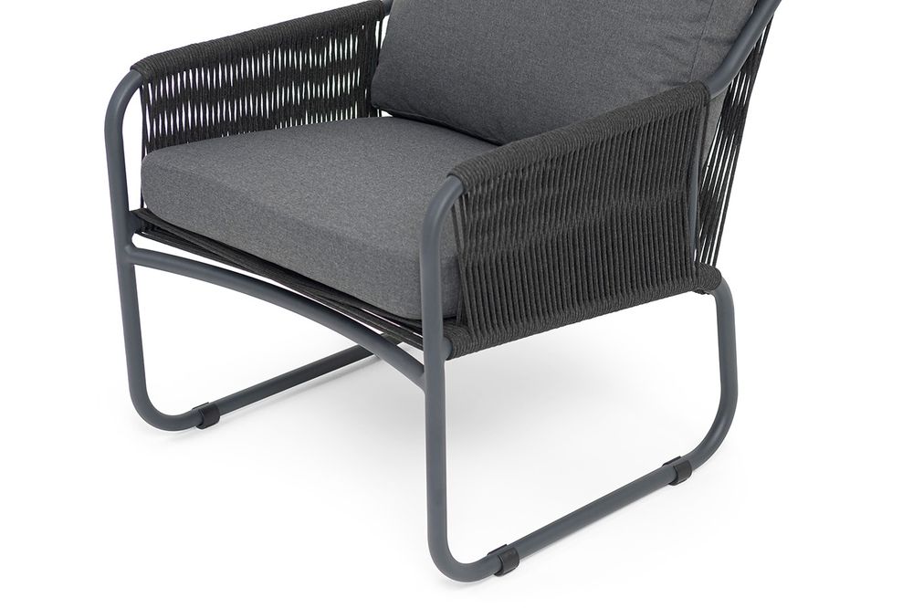 "Ането" кресло плетеное из роупа, каркас алюминий темно-серый (RAL7024) муар, роуп темно-серый круглый, ткань темно-серая 027