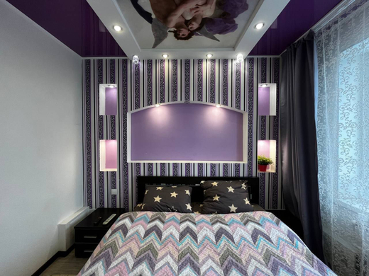 2х комнатная квартира посуточно в центре Нягани