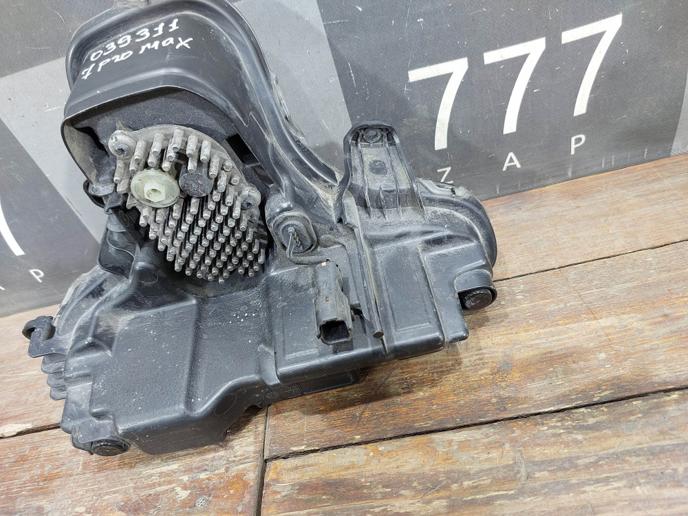 Фара ПТФ / ДХО правая LED Chery Tiggo 7 Pro Max 22-нв Б/У Оригинал 605000593AA