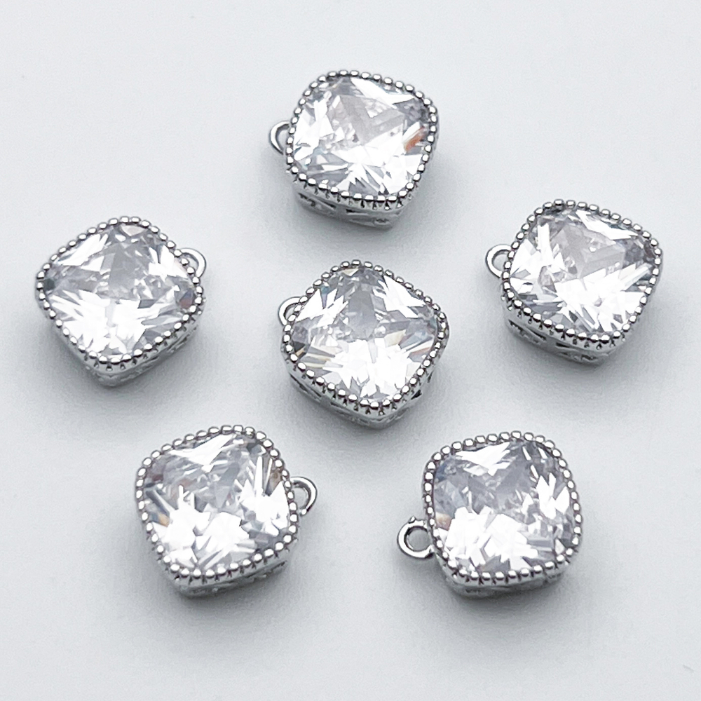 Подвеска Квадрат, цвет серебро+прозранчый, размер 9*8 мм, цена за 1 шт