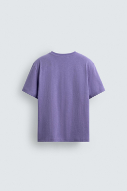 ZARA ФУТБОЛКА REGULAR FIT ИЗ РЕЛЬЕФНОЙ ТКАНИ ФЛАМЕ, СИРЕНЕВЫЙ