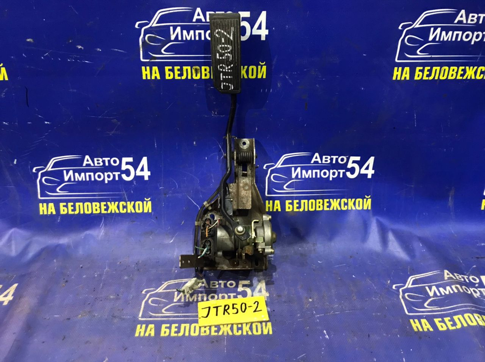 Педаль газа NISSAN TERRANO 2000