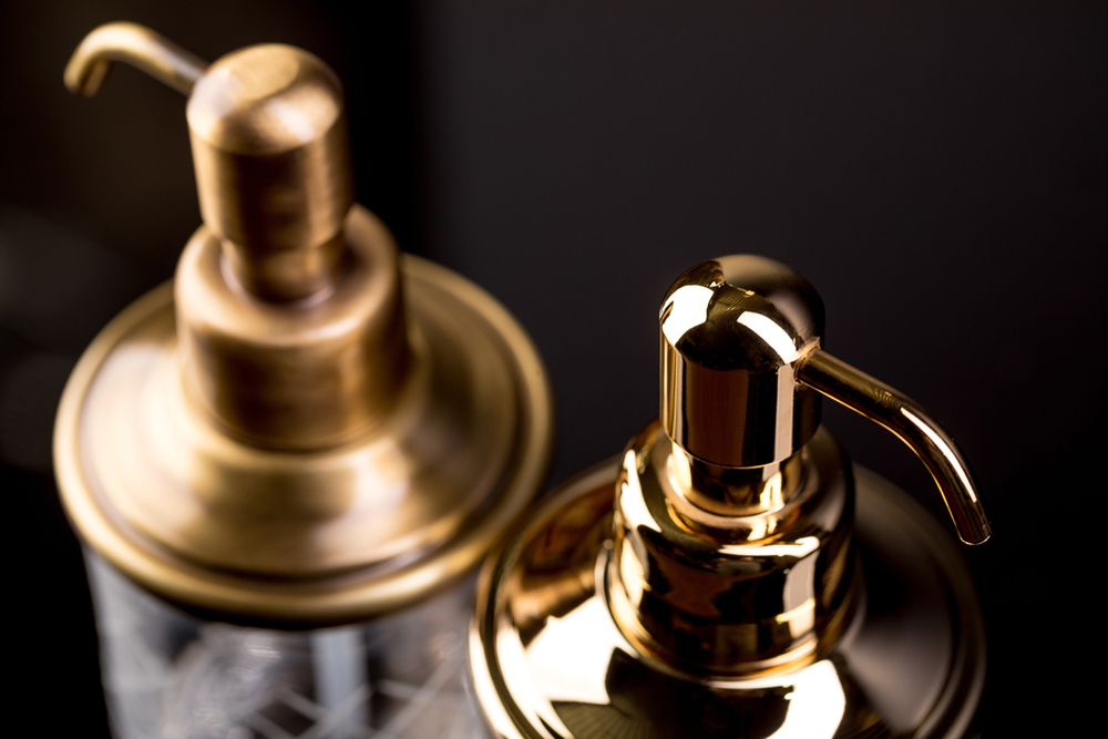 Настольный диспенсер ROYALE CRISTAL BLACK ХРОМ