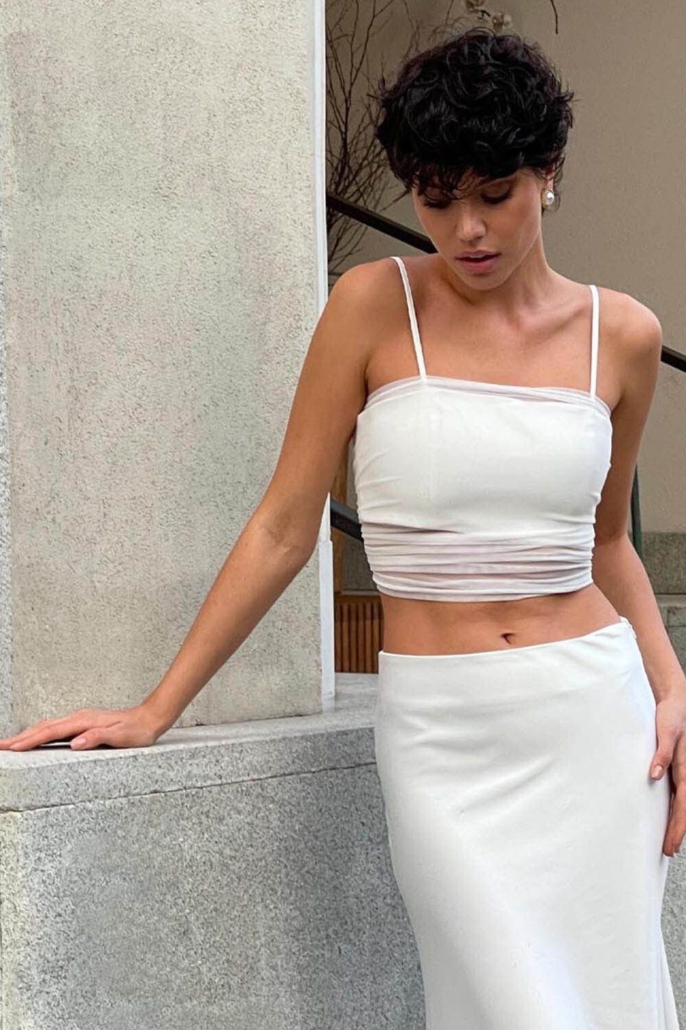 Топ из атласа с сеткой  кремового цвета