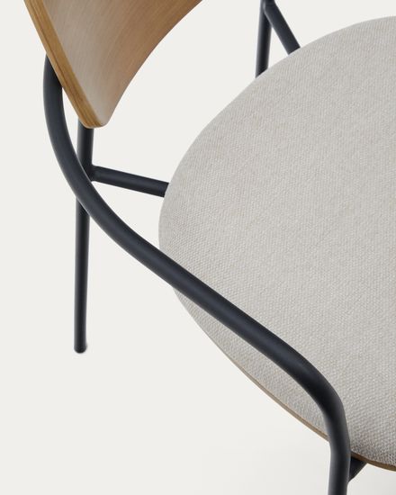 Стул Maureen дубовый шпон в натуральной отделке и черный металл Испания la Forma