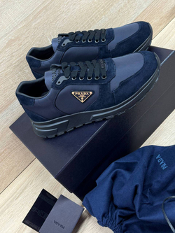 Кроссовки Prada