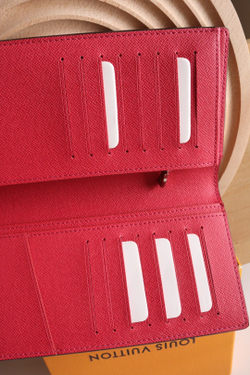 Louis Vuitton Brazza Wallet