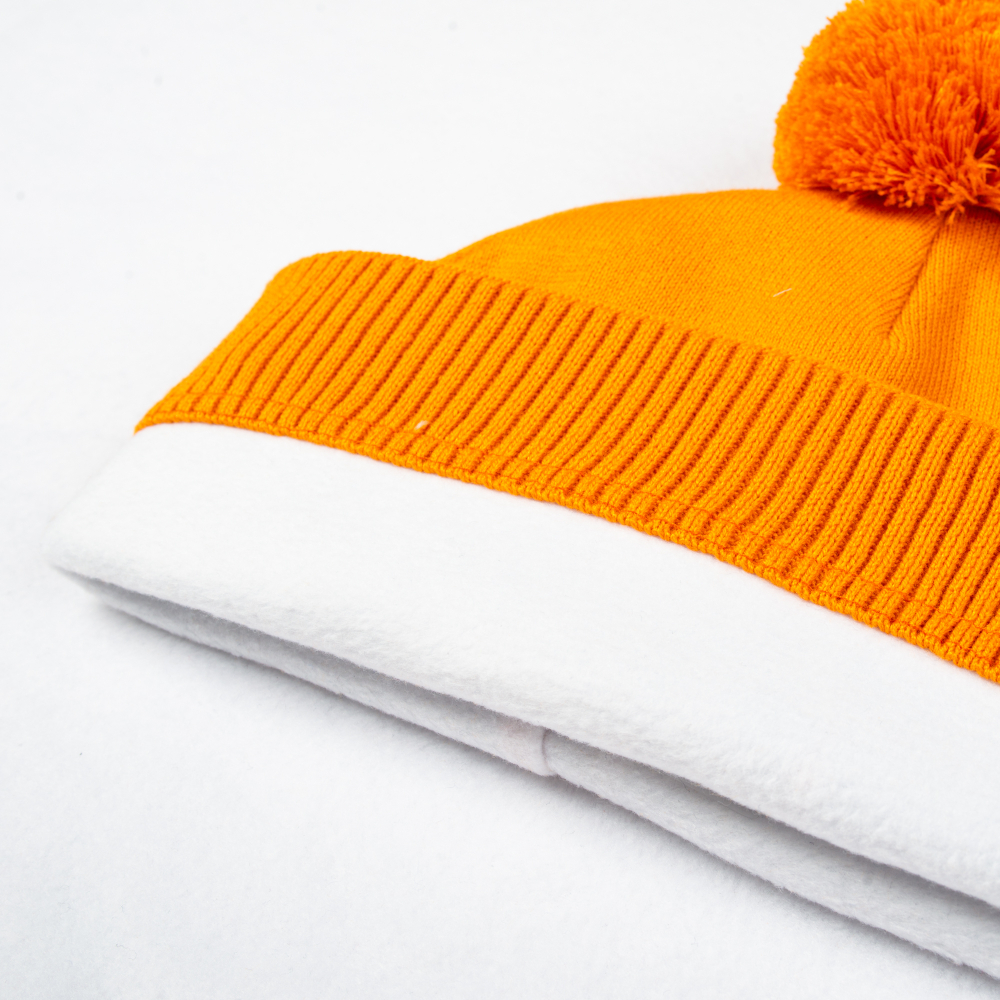 Шапка с помпоном "Корги", на подкладе