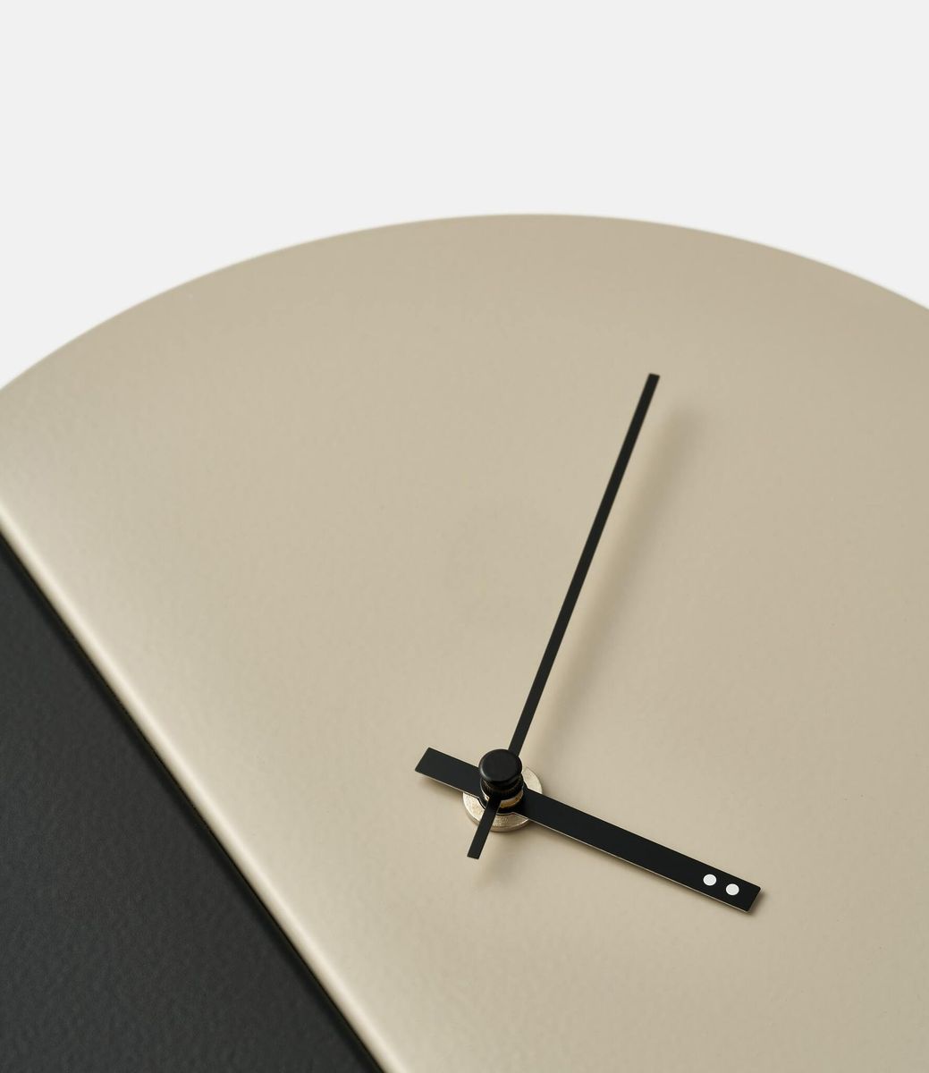 TOO Designs Too Tone Clock Stone Grey & Black — настенные часы