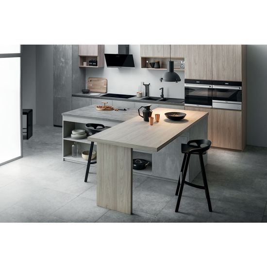 Индукционная варочная панель Hotpoint-Ariston KIS 841 F B